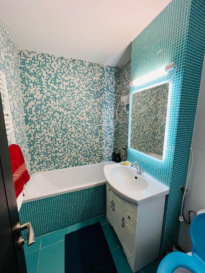 Apartament Naty Apartment Bukares Bagian luar foto
