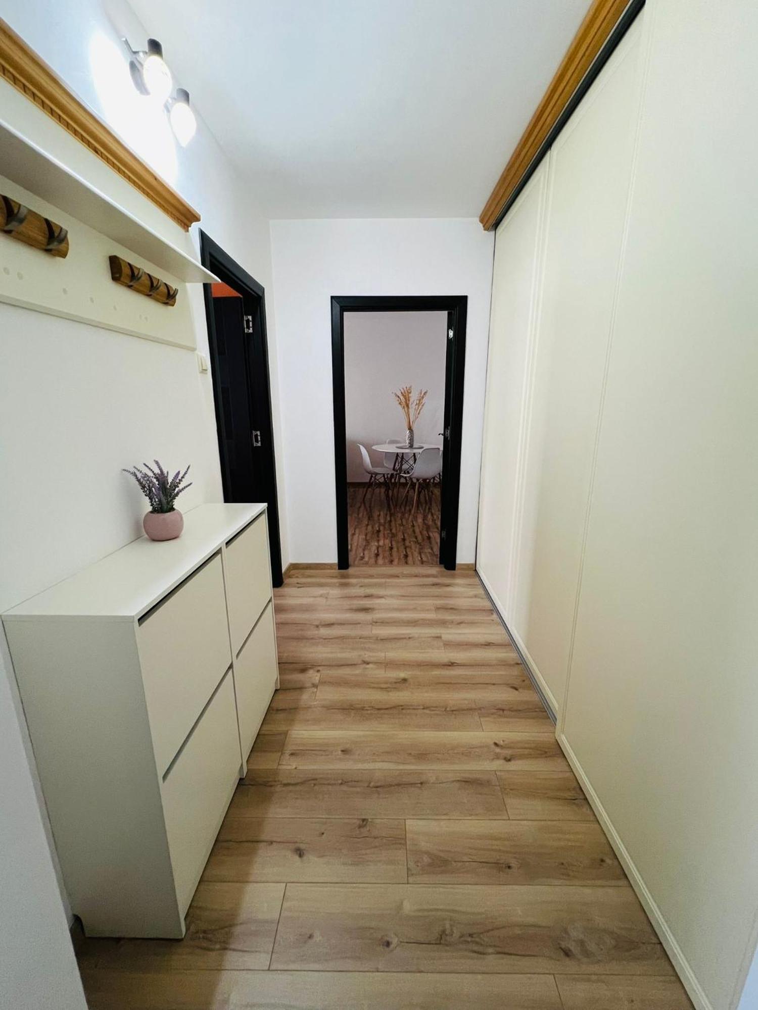 Apartament Naty Apartment Bukares Bagian luar foto